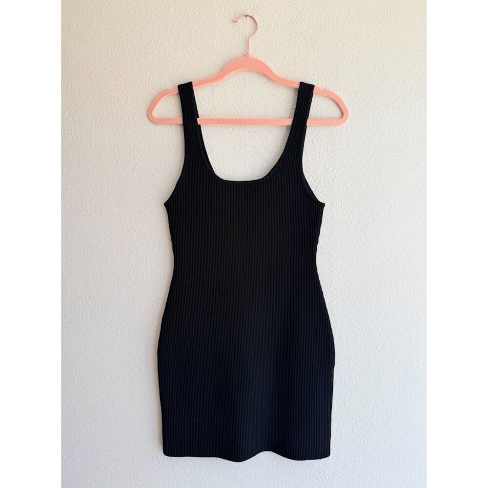 Aritzia Babaton Sculpt Knit Ribbed Square Neck Mini Tank Dress in Black size M